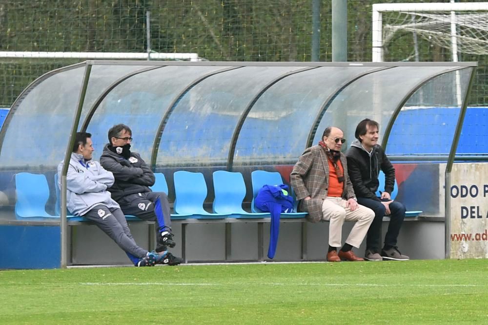 Entrenamiento del Deportivo a puerta cerrada