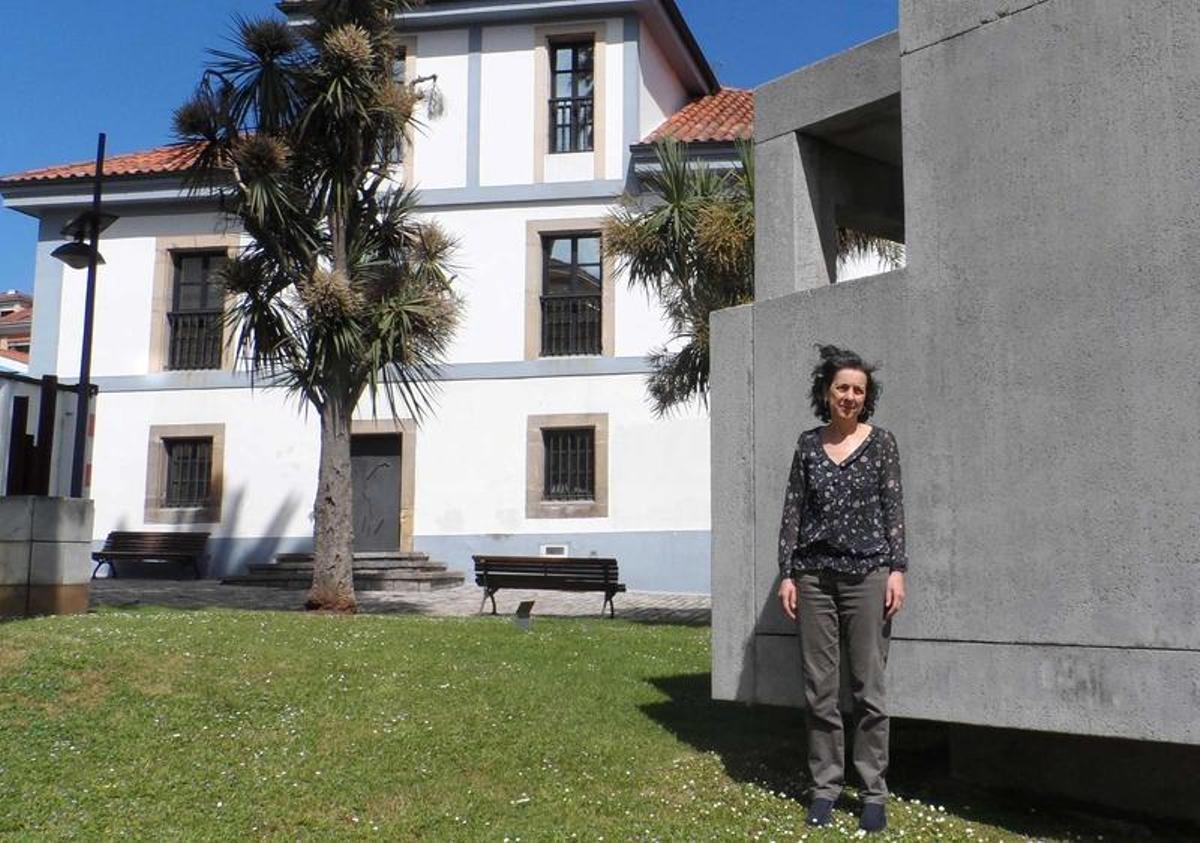 Baño de plata para la escultura candasina