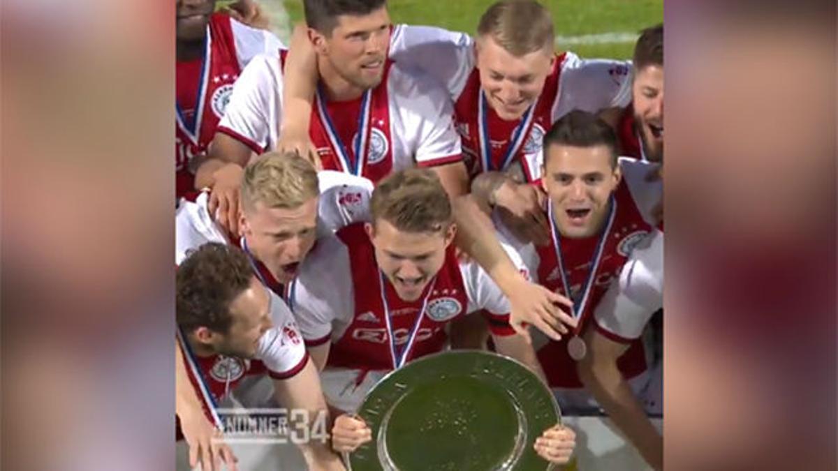 El Ajax levanta el título de campeón de la Eredivisie