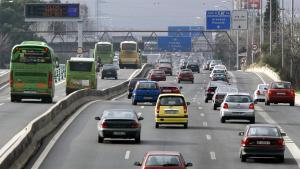 Carretera con coches