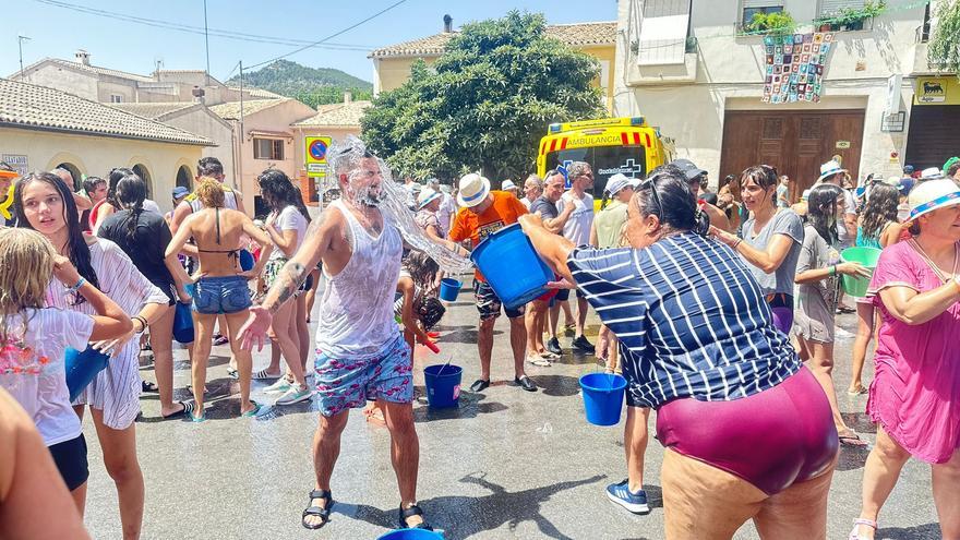 La Torre de les Maçanes celebra un año más la tradicional Banyà