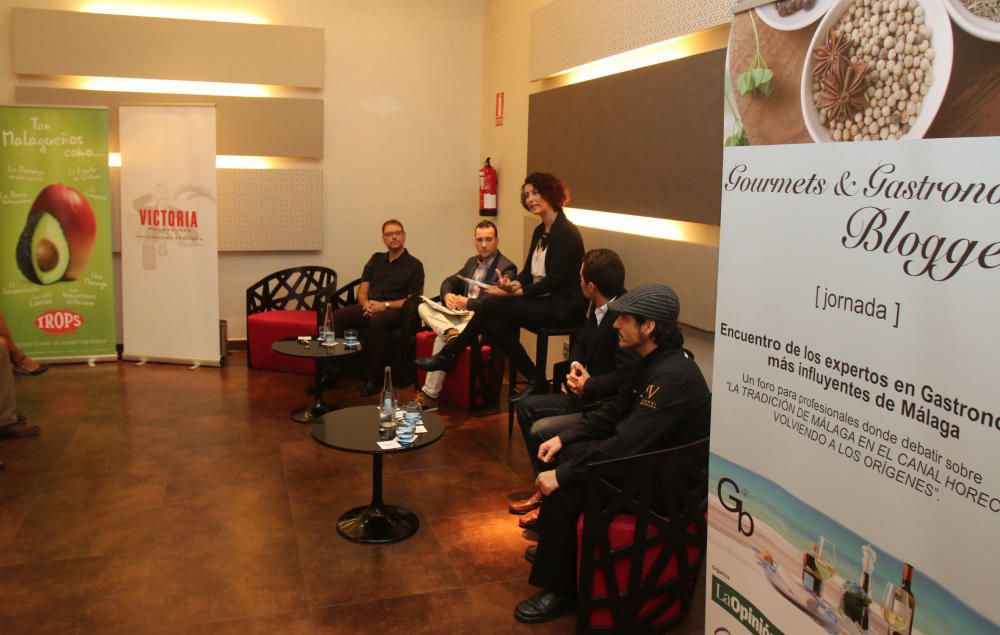 José Maldonado, Sergio Garrido, Fernando Huidobro, Manu Balanzino y Juanmi Rubio han debatido en un foro sobre el papel de la cocina de la provincia en la restauración y cómo ganar peso dentro de sus