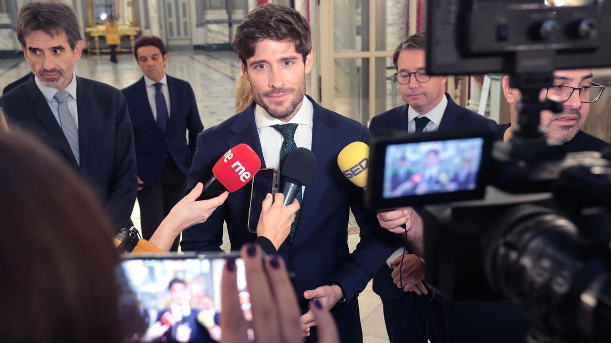 Juan Carlos Caballero antes del pleno del Ayuntamiento de València.