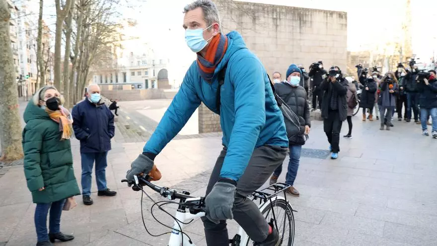 Urdangarin guarda silencio tras hacerse oficial la ruptura con la infanta