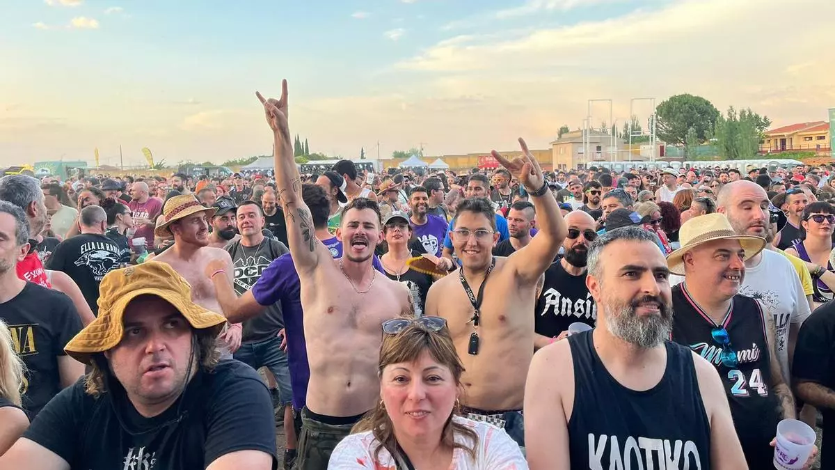 Una ciudad que sabe a vino y rock: El festival Vintoro llena Toro de música y de gente