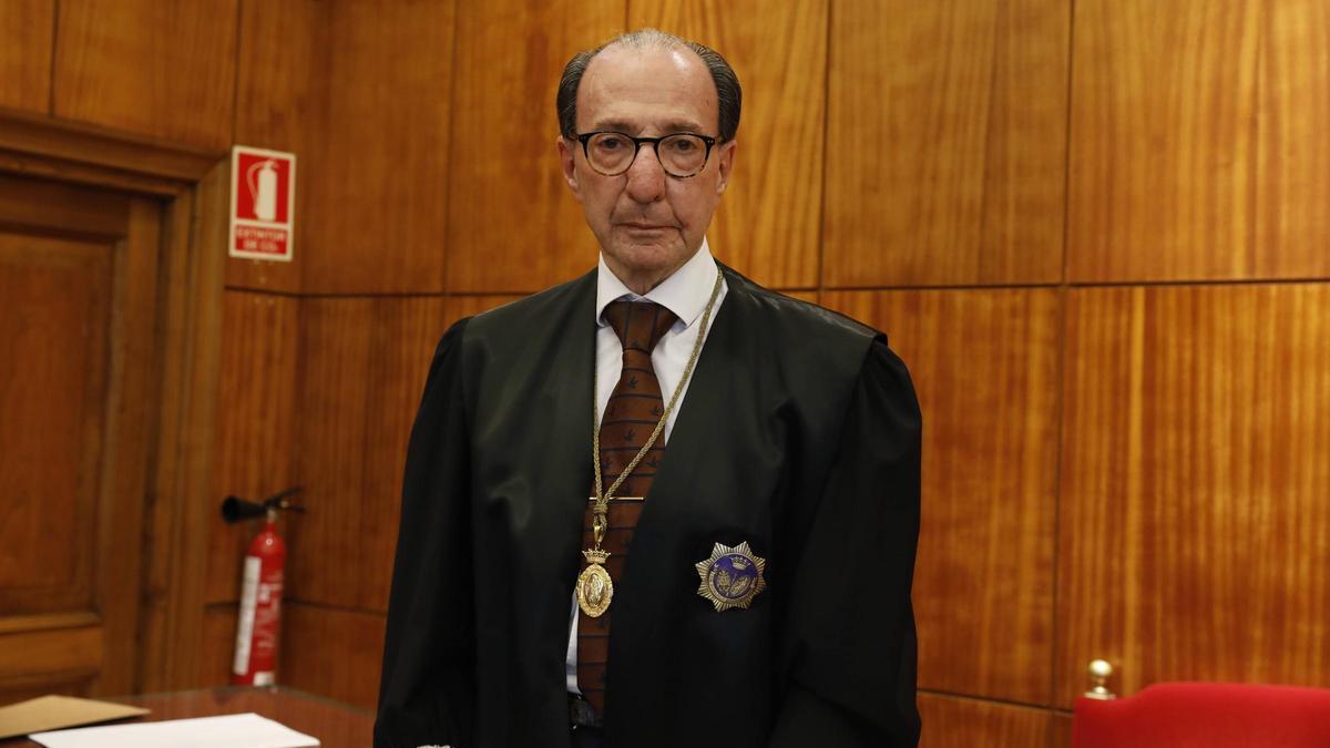 Jaime Estrada Ruiz, en el salón de Plenos del TSJA.