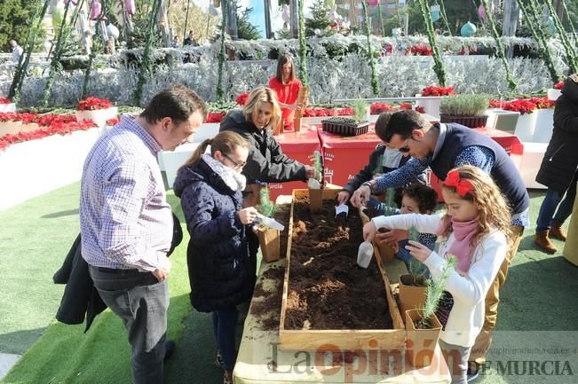 Actividades infantiles en el árbol de Navidad