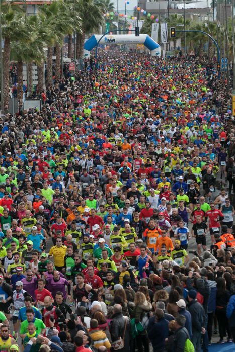 El atleta keniata Peter Kirui gana en Santa Pola