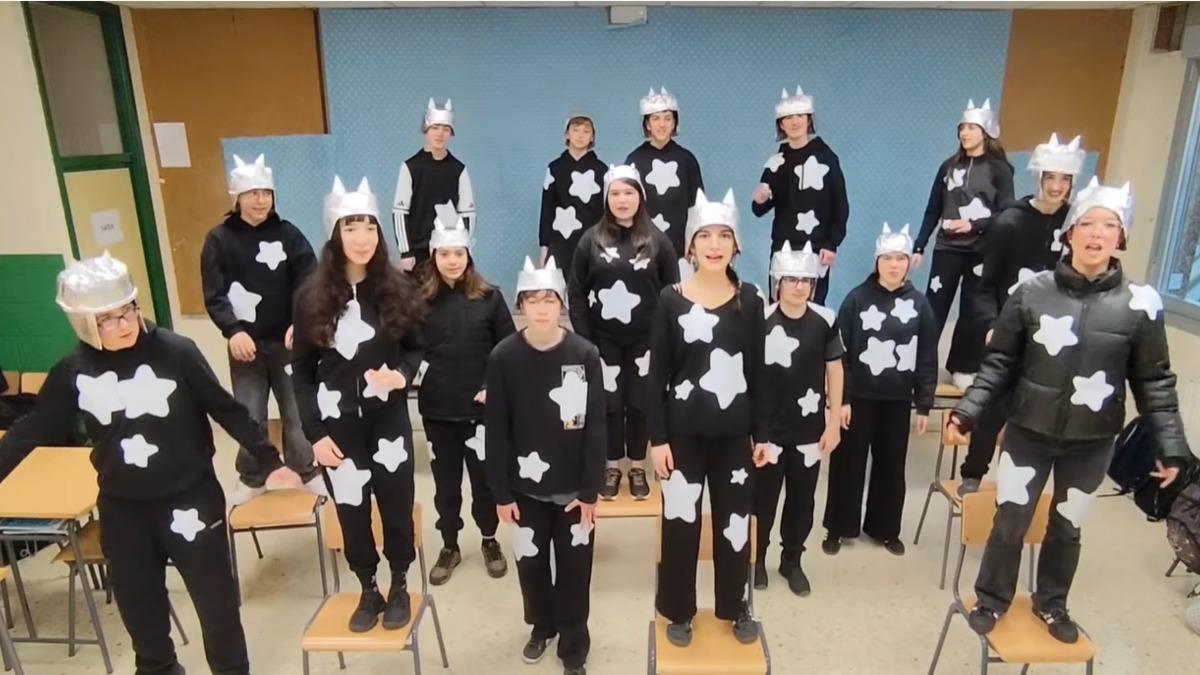 El alumnado de 2º ESO A ganó el premio a la ‘regueifa máis aguda’ en el Enreguéifate 2026.