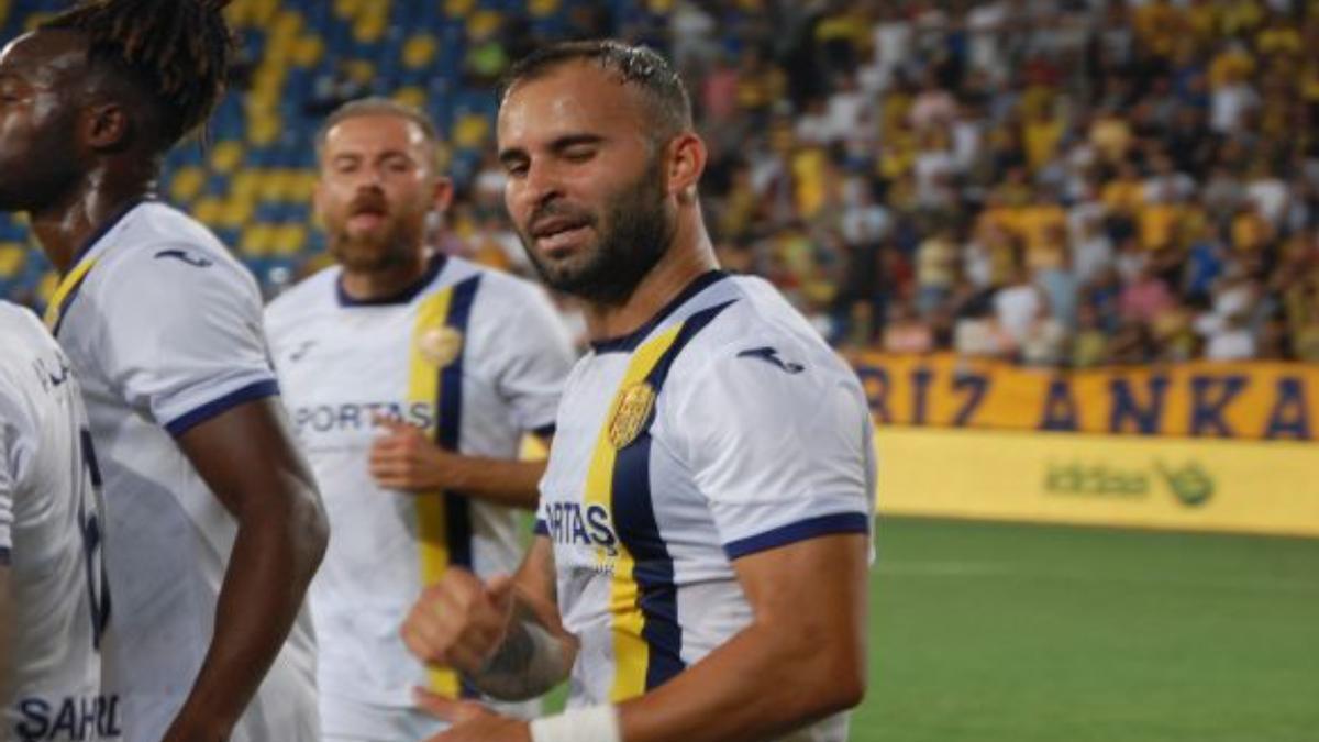 Presentación de Jesé Rodríguez con el Ankaragücü