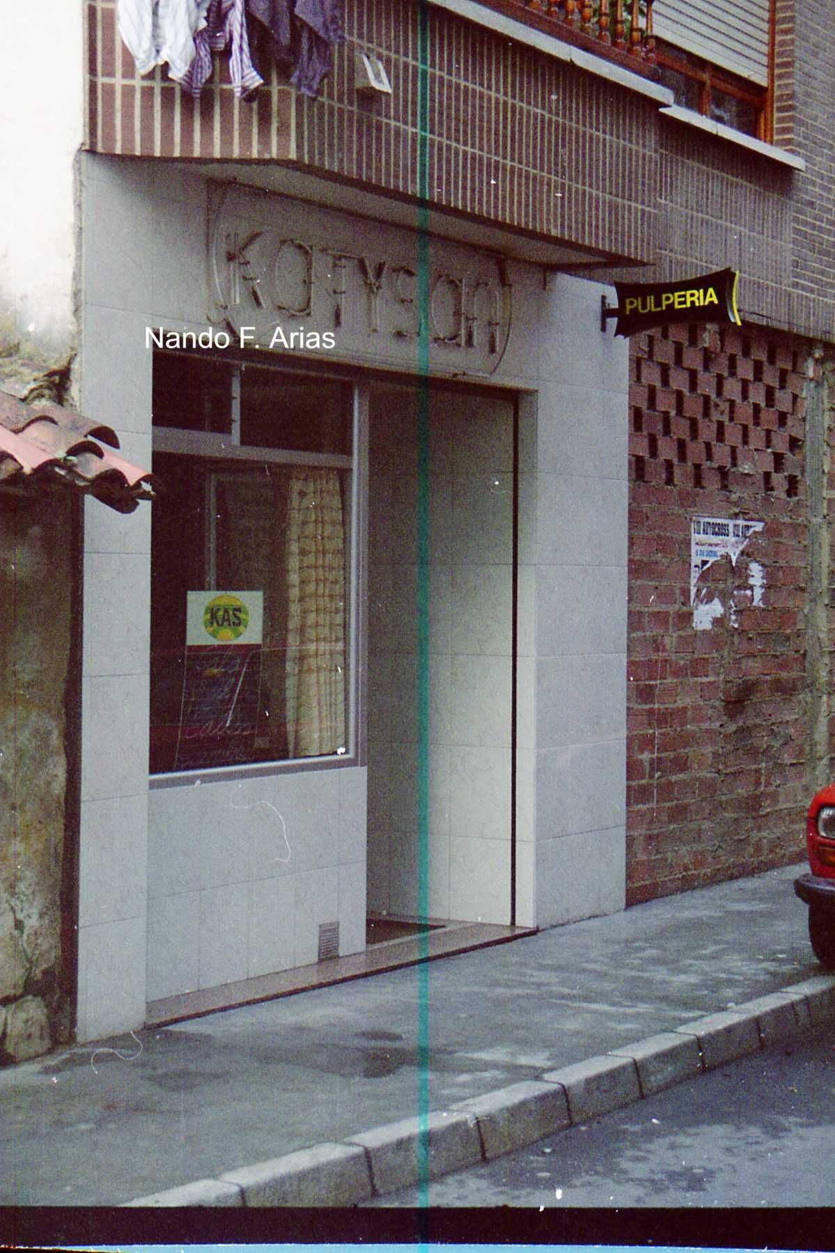 En imágenes, los locales míticos de finales de siglo en Grado