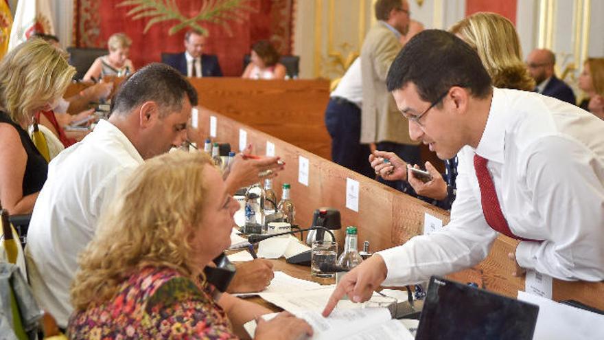 Pleno del Ayuntamiento de Las Palmas de Gran Canaria celebrado este viernes, 28 de julio.