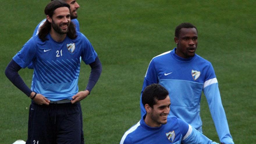 Buena sintonía entre los jugadores en el entreno de ayer.