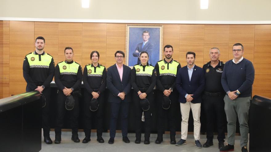 San Vicente incorpora cinco nuevos agentes a la Policía Local