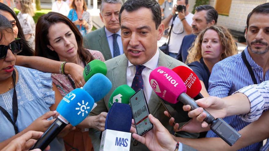 Juanma Moreno ultima los cambios de mitad de legislatura de su Gobierno