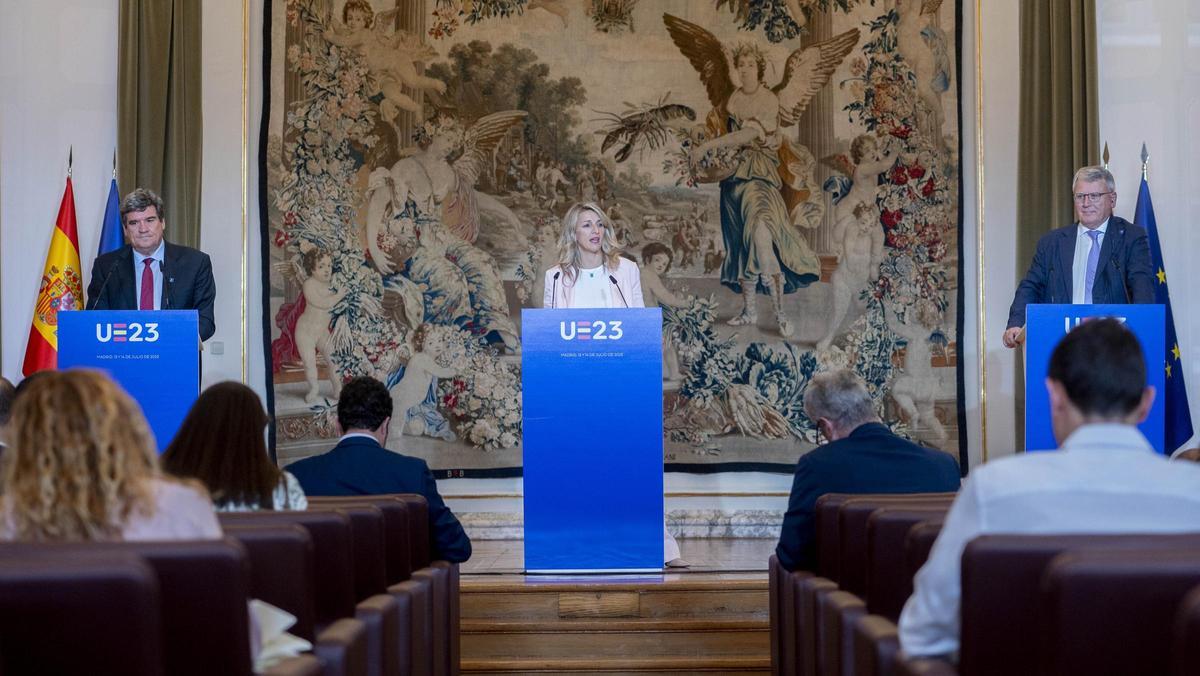 La UE estudia donar als Estats més flexibilitat amb la despesa social quan hagin d’aplicar retallades La UE estudia donar als Estats més flexibilitat amb la despesa social quan hagin d’aplicar retallades