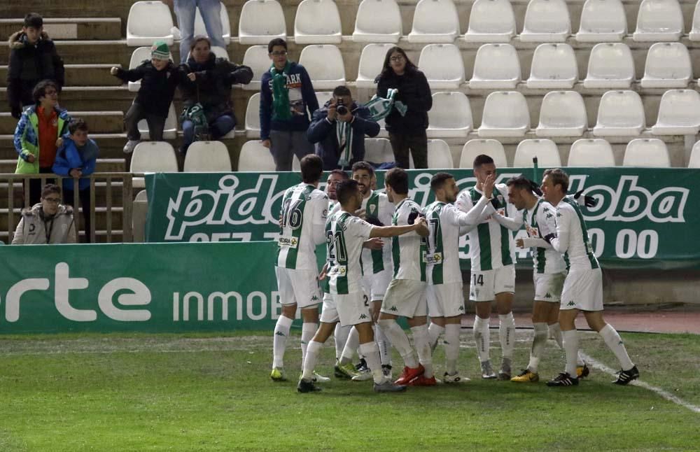 El Córdoba CF despide el año con una manita al Reus