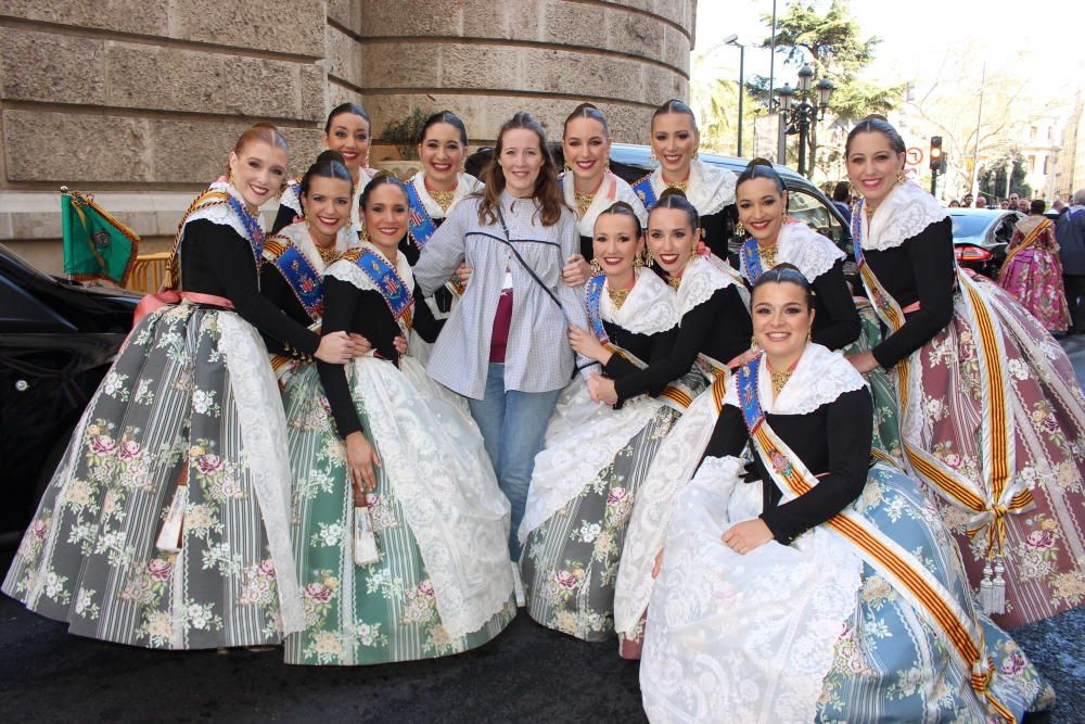 Con Alba Giner, preseleccionada y finalista como ellas, de la falla Cádiz-Cura Femenía