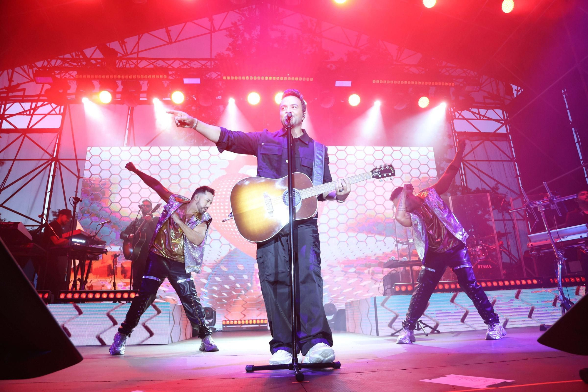 Concierto de Luis Fonsi en el parque de Santa Margarita, en el ciclo Son do Nordés