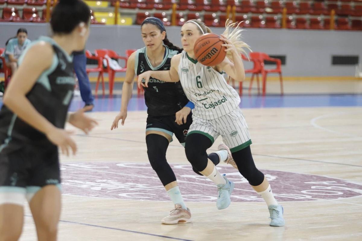 El derbi femenino Coto Córdoba - Cordobasket, en imágenes