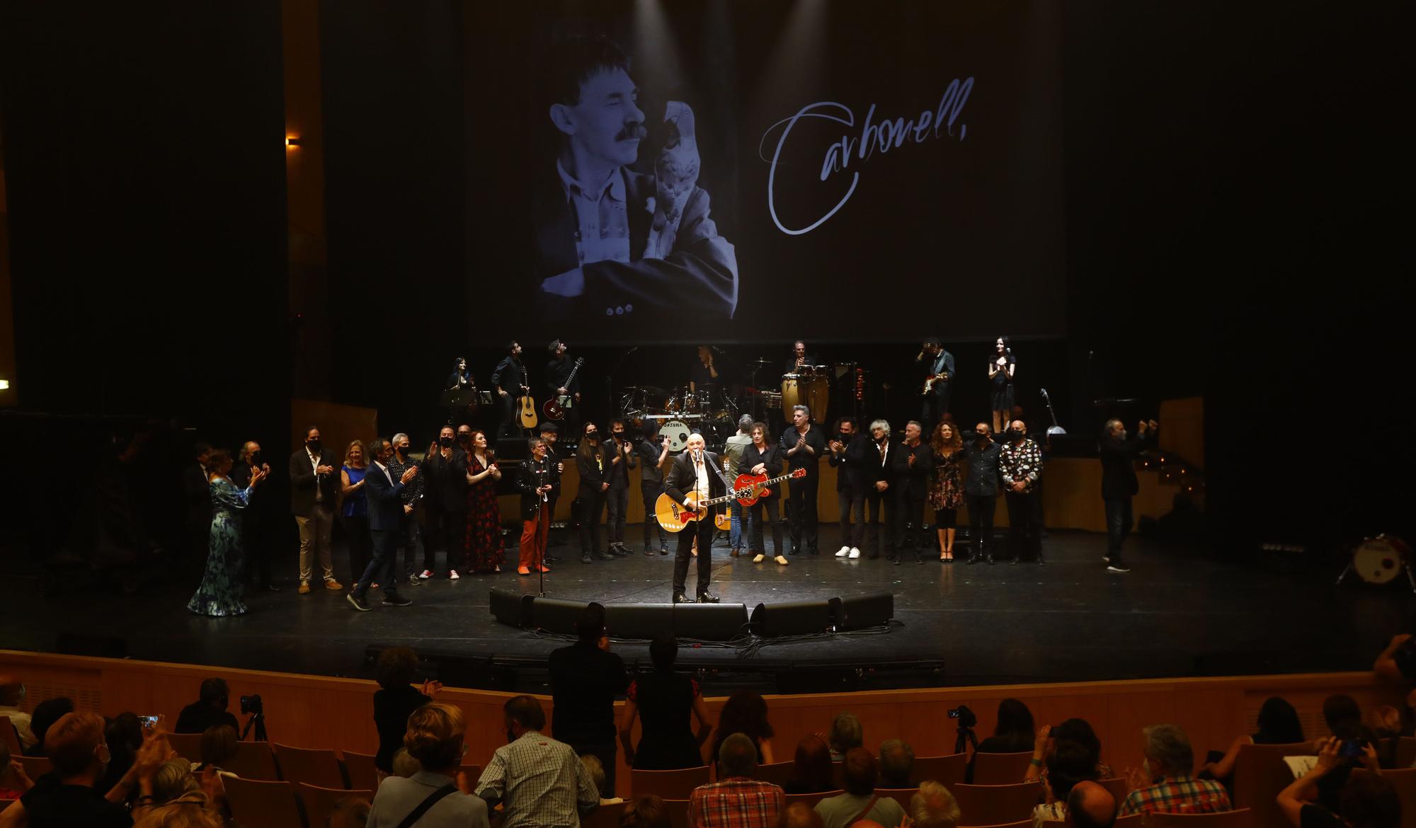 Homenaje a Joaquín Carbonell