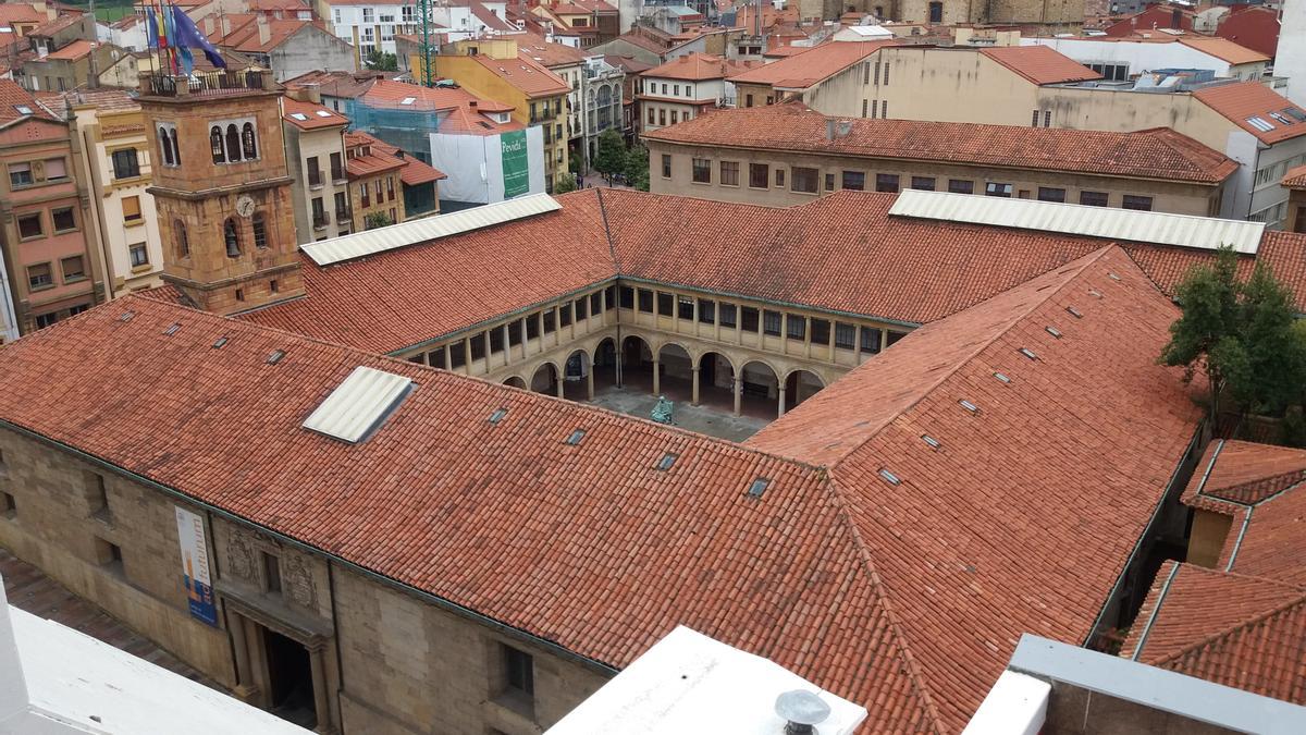 Archivo - Claustro de la Universidad de Oviedo