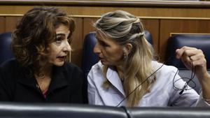 PSOE i Sumar segellen un acord per deixar caure l’impost a les energètiques