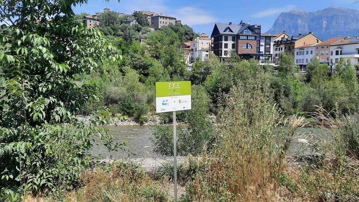 diez años de alianza en Aínsa