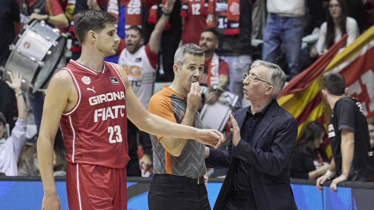 Sergi Martínez i Moncho Fernández, parlant en el duel contra el Bilbao