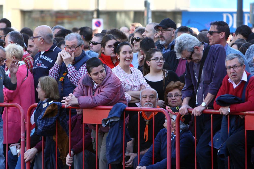 Búscate en la mascletà del 7 de marzo