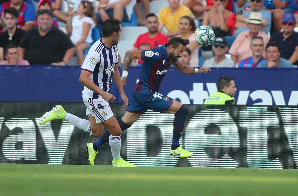 Levante UD - Real Valladolid: Las mejores fotos