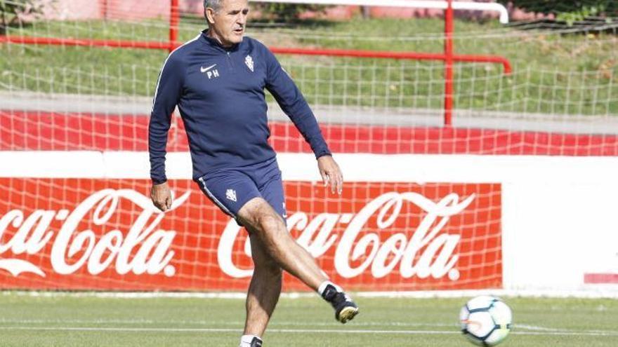 Herrera: &quot;¿Has visto a Santos defender alguna vez? No defiende nunca porque no sabe&quot;