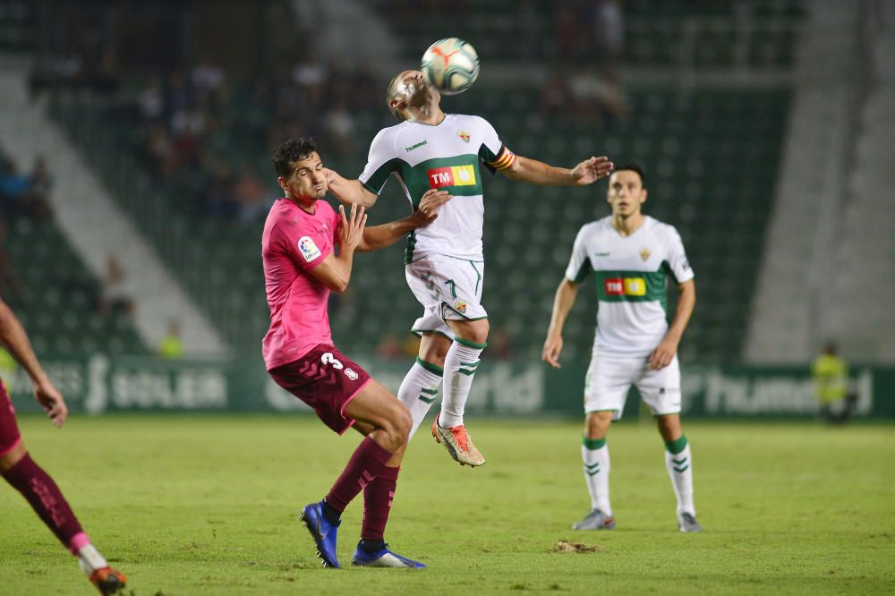 El Elche no logra pasar del empate en el Martínez Valero