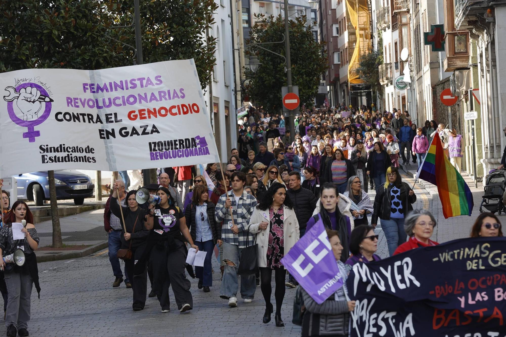 Así fue la manifestación del 25N en Pola de Siero