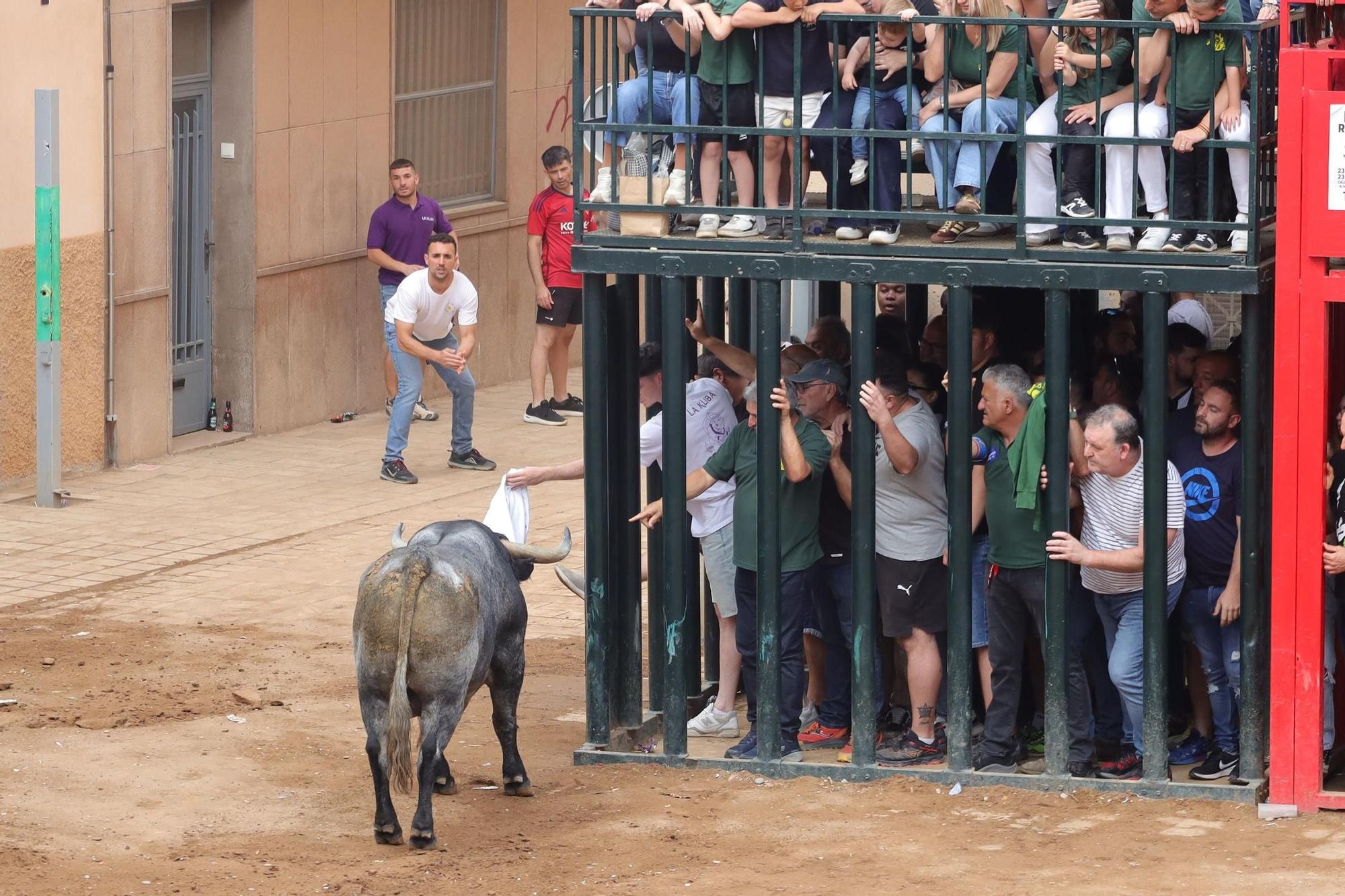 Los mejores momentos de la tarde taurina del martes de fiestas en Almassora