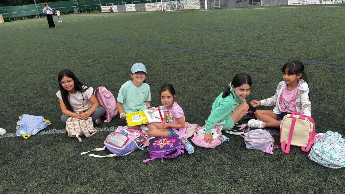 Las aulas se despiden hasta septiembre: así acabaron el curso el colegio Santiago de Apóstol de Mieres y el Turiellos de Langreo