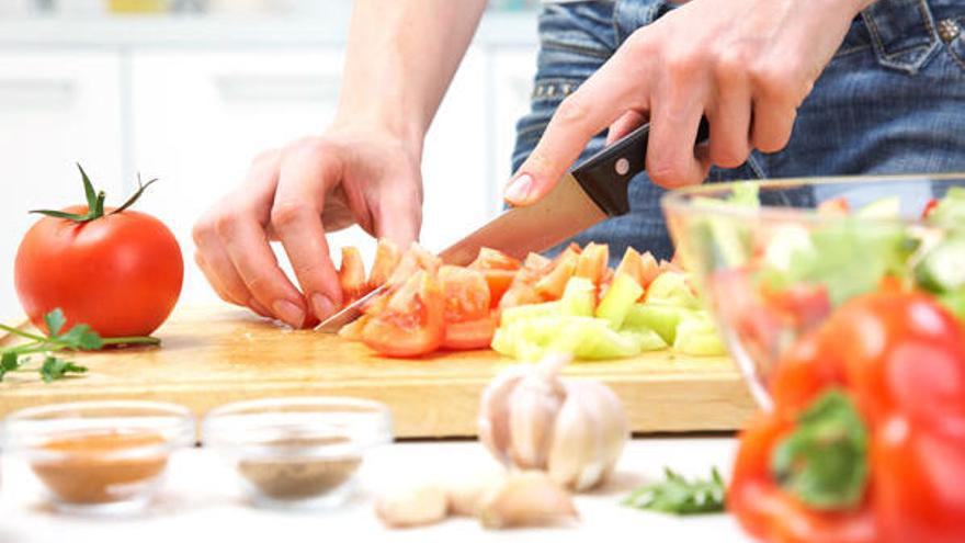 Una dieta equilibrada, clave para perder peso.