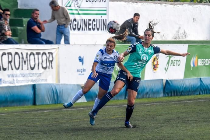 26-01-20  DEPORTES. CAMPOS DE FUTBOL MUNICIPAL DE ARGUENEGUIN. ARGUINEGUIN. MOGAN. Partido de futbol femenino entre los equipos del Femarguín contra el Tenerife B disputado en Campo de futbol Municipal de Arguineguin.  Fotos: Juan Castro  | 26/01/2020 | Fotógrafo: Juan Carlos Castro