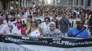 Junts perfila el seu pla migratori amb tres fases per adquirir drets