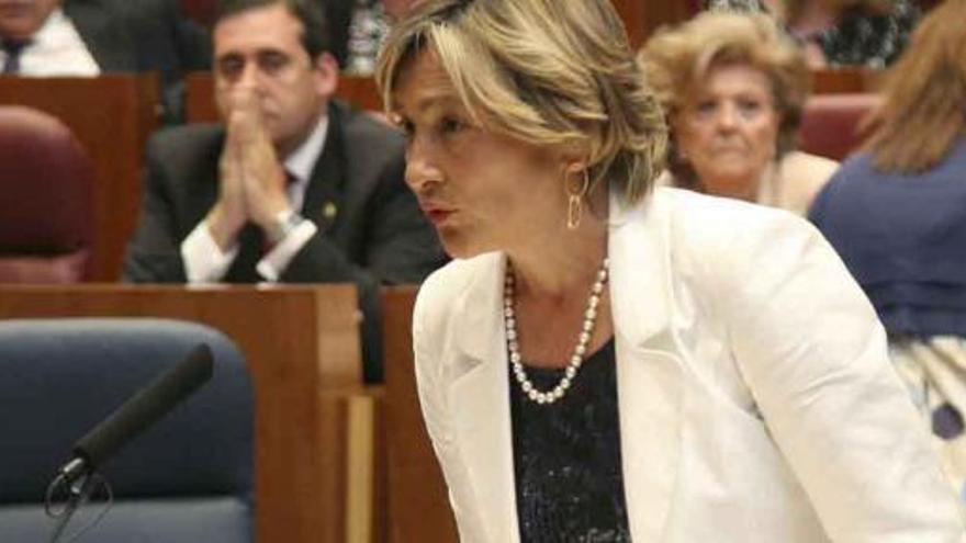 Carmen Luis: &quot;No sé cuántos viajes he hecho a cargo del Senado, pero están justificados&quot;