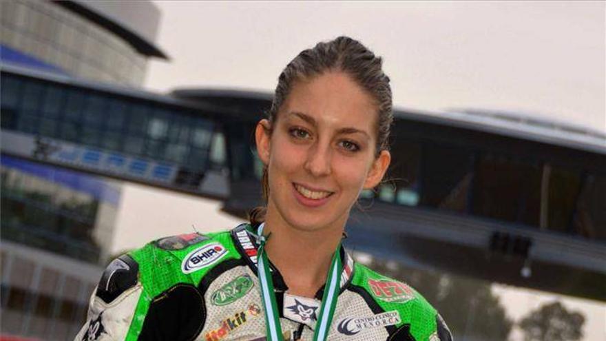 Andrea Sibaja prepara su primer Nacional femenino