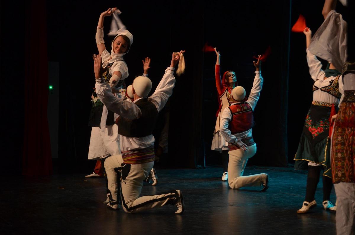 El Festival Internacional de Folklore en Benavente, en imágenes