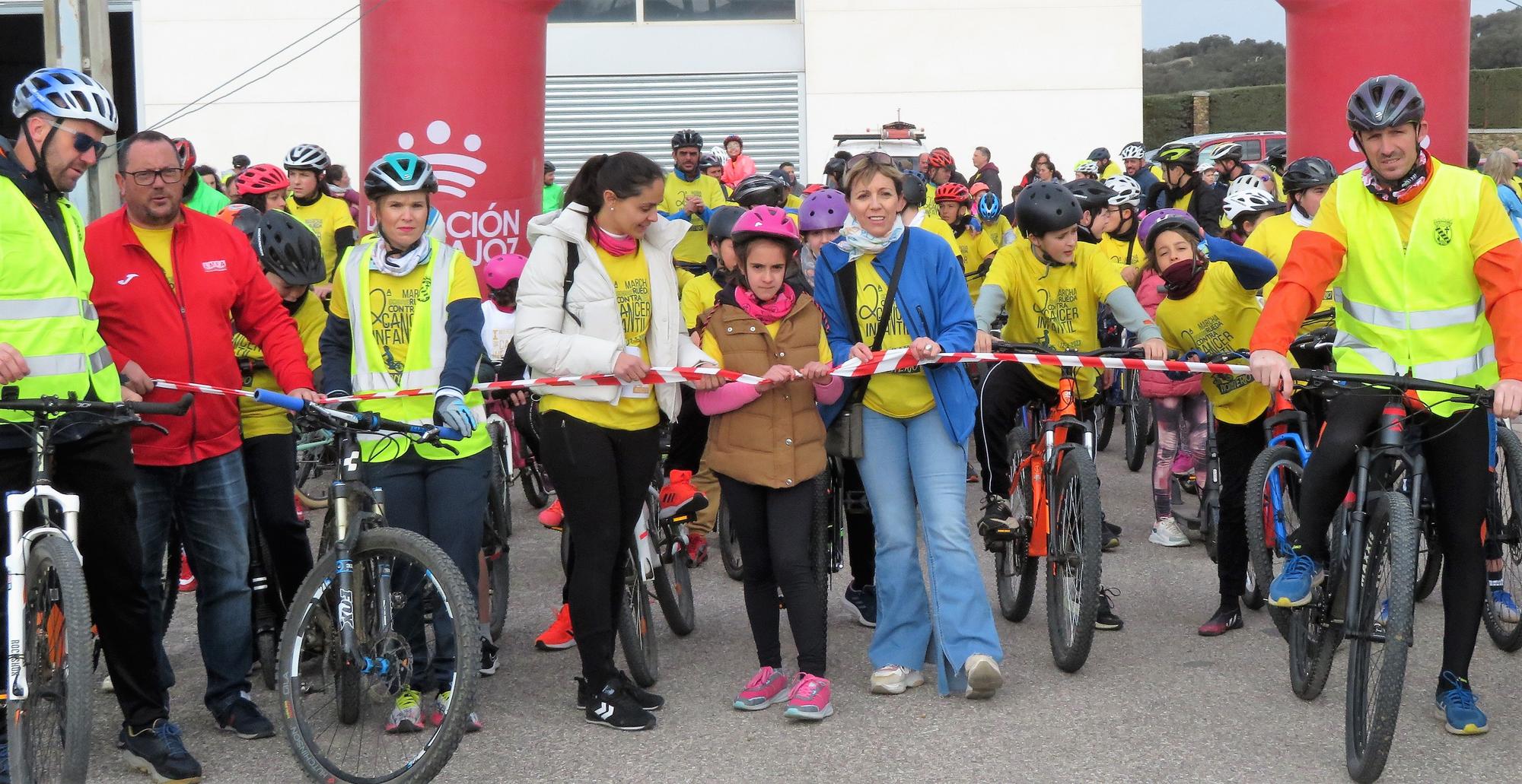 II Marcha Sobre Ruedas Contra el Cáncer Infantil de Monesterio