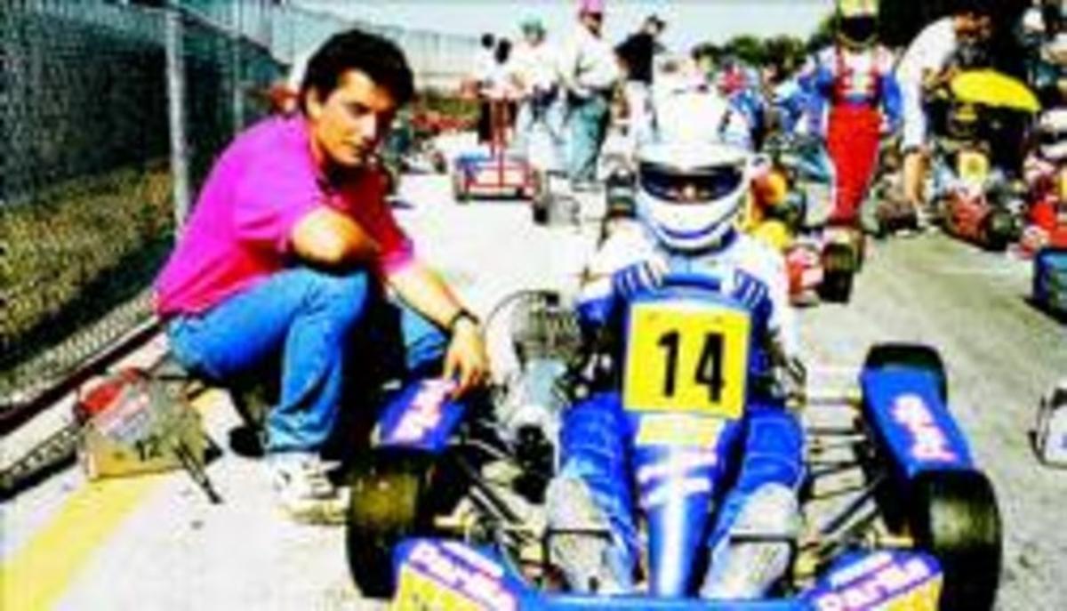 Record Fernando Alonso, a sobre del seu kart, amb Genís Marcó, fill de Josep Marcó. Record Fernando Alonso, a sobre del seu kart, amb Genís Marcó, fill de Josep Marcó.