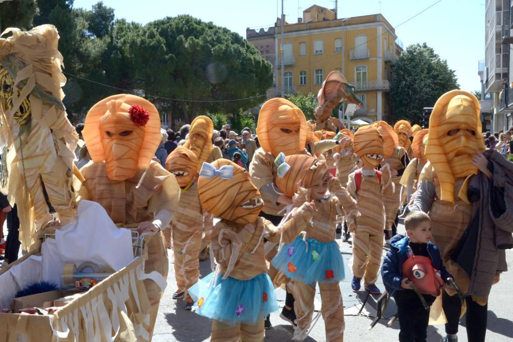 Rua infantil de carnaval a Figueres