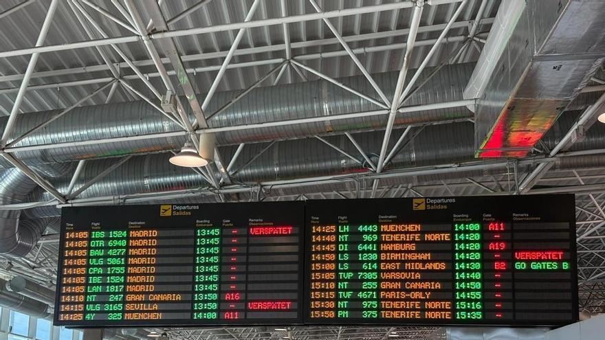 Ocho vuelos desviados en Canarias por el fuerte viento: Fuerteventura, la isla más afectada