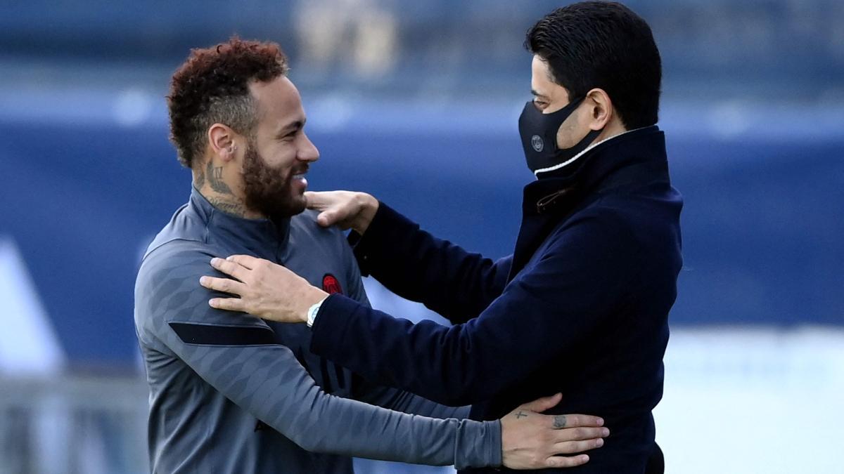 Neymar y Al-Khelaïfi, durante un entrenamiento