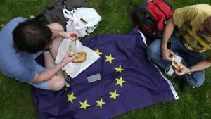 Dos participantes en una manifestación contra el resultado del ’Brexit’, el pasado 9 de julio. 