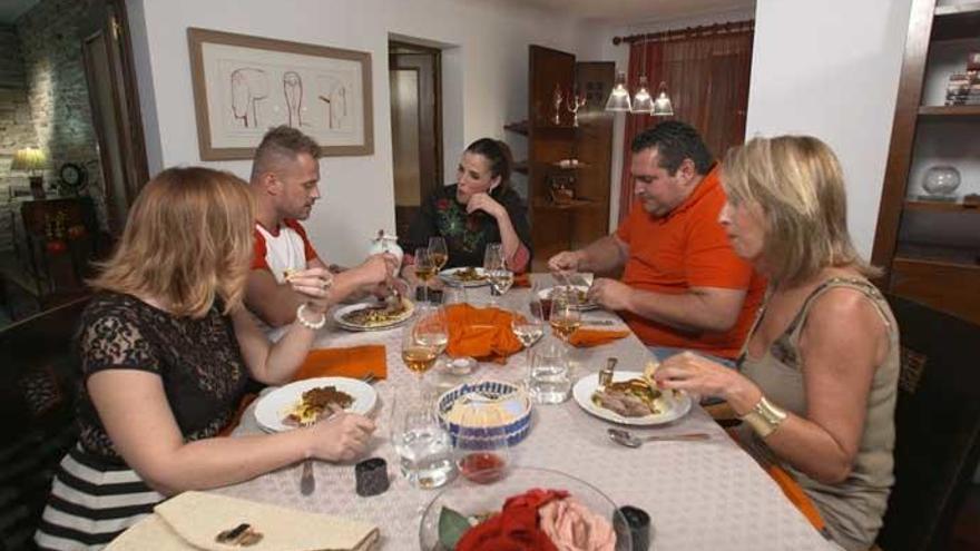 Entrega de &#039;Ven a cenar conmigo&#039;.