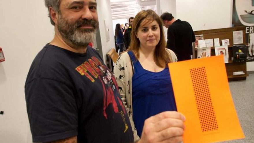 Alberto Valverde y María Castellanos, ayer, en la Factoría Cultural.